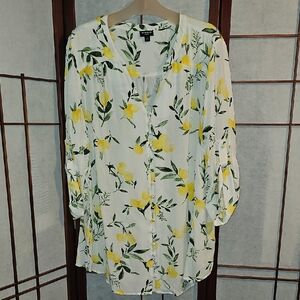 TORRID Haper Lemon Print Blouse